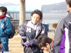 5区芦ノ湖 ゴール後の大江選手(石川)